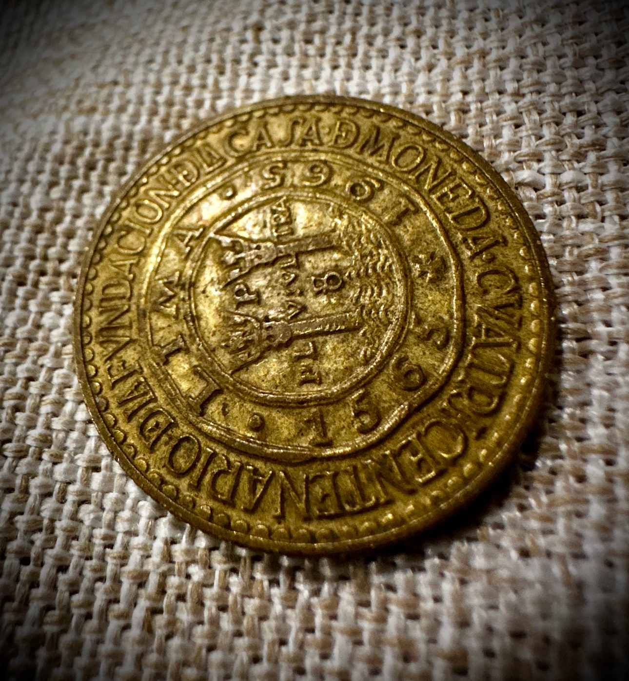 1965 Peru 1 Sol de Oro Coin - photo 2