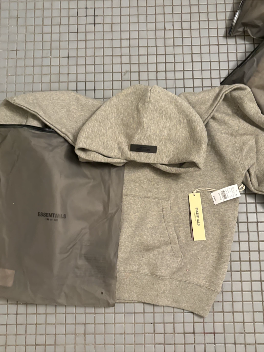ESSENTIALS FEAR OF GOD - photo 2