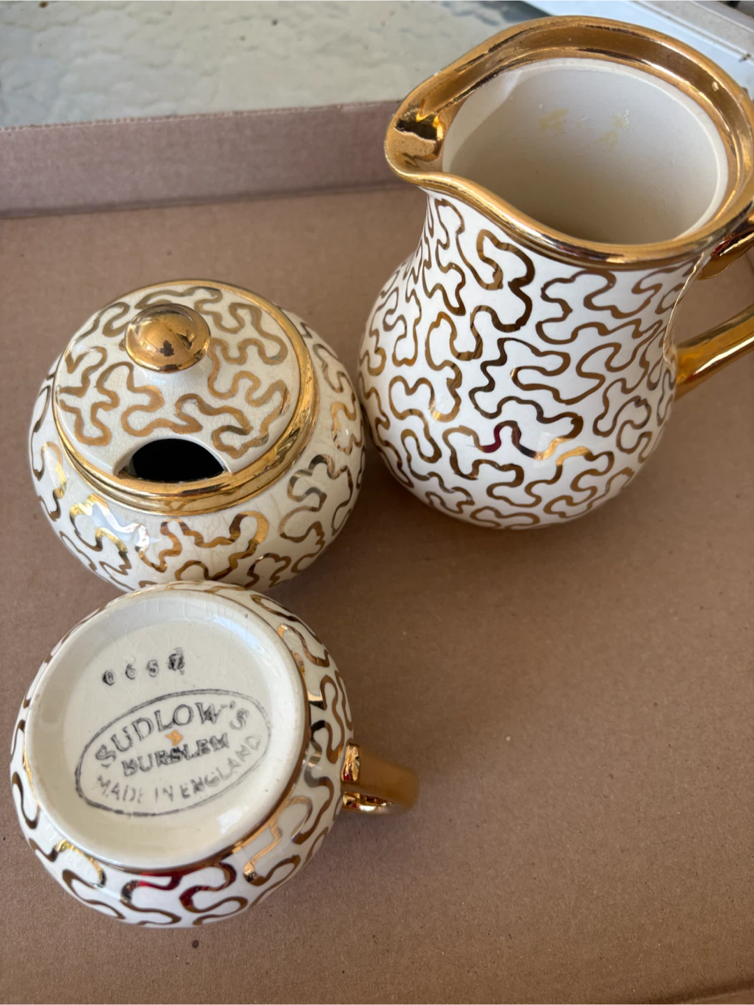 Ensemble pot à lait et sucrier en porcelaine - photo 2