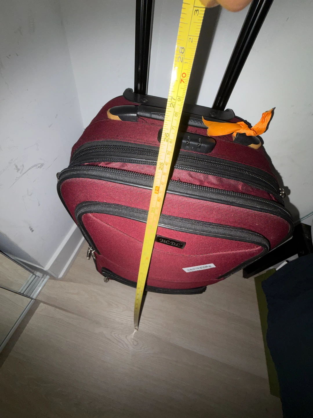 HCDL Burgundy Rolling Carry-on Suitcase - photo 2