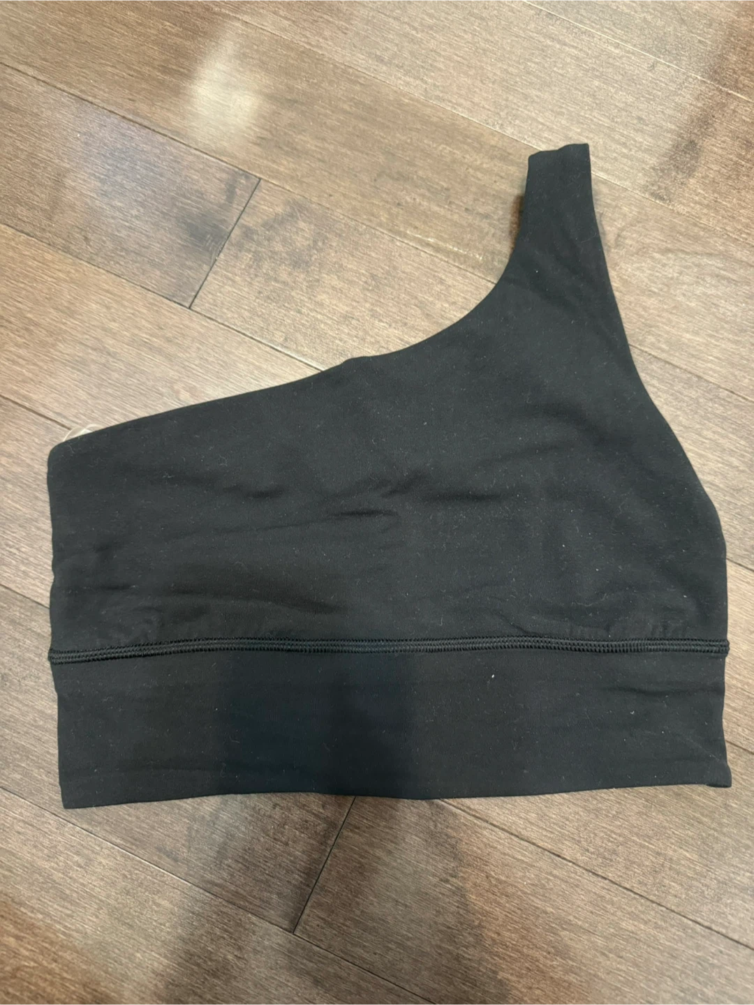 Lululemon One-Shoulder Bra 🏈