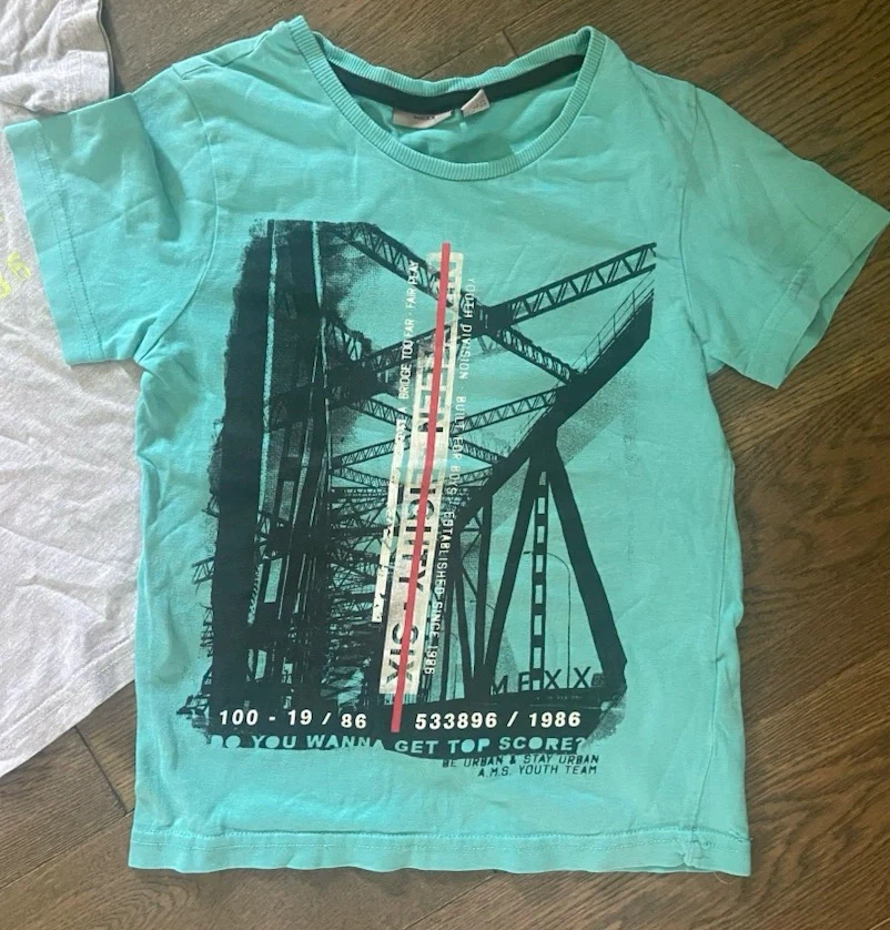 🏈 Bundle Mexx Boys Graphic T-shirts 5-6 yrs 🏈 - photo 2