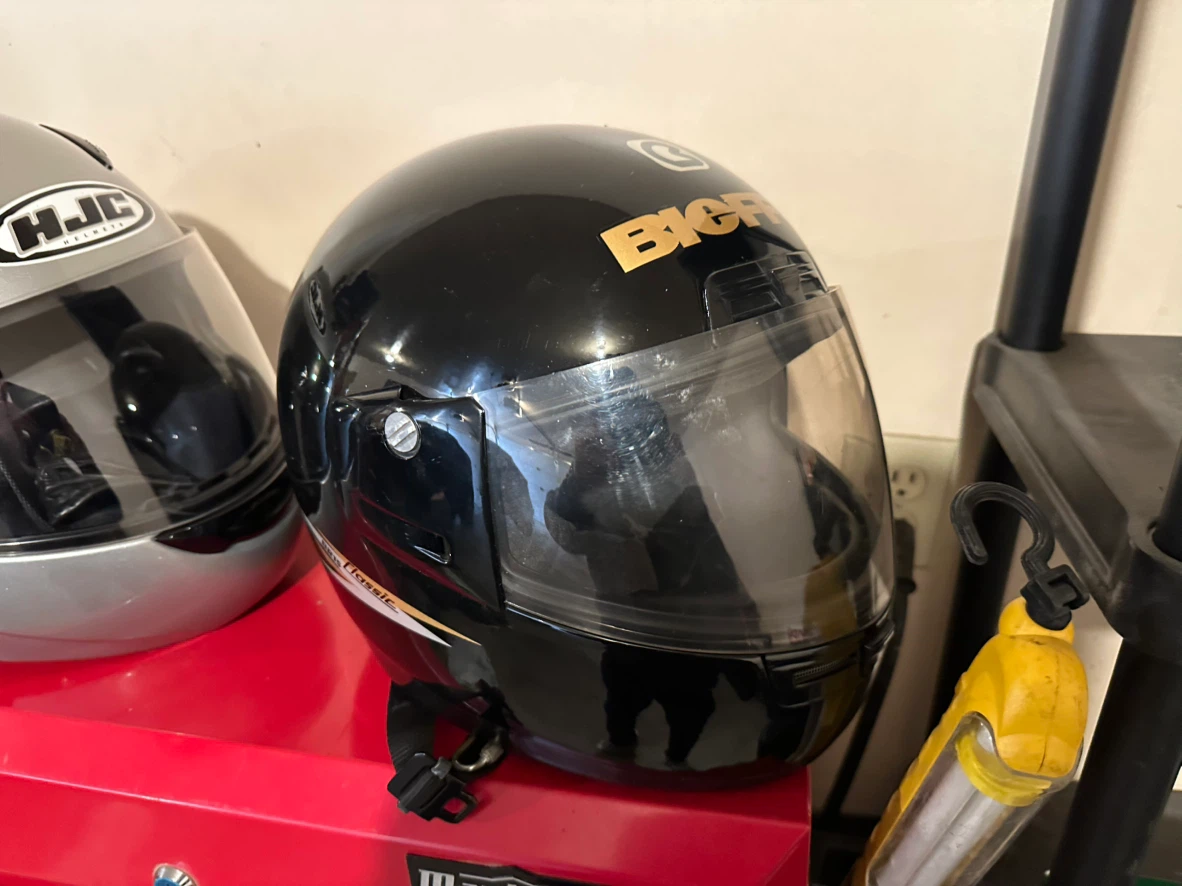 Mororcycke Helmets. X 3. - photo 2
