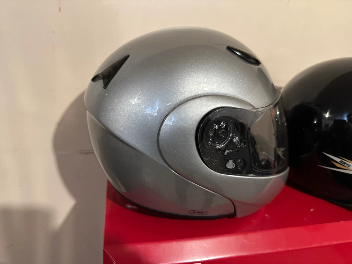 Mororcycke Helmets. X 3. - photo 4