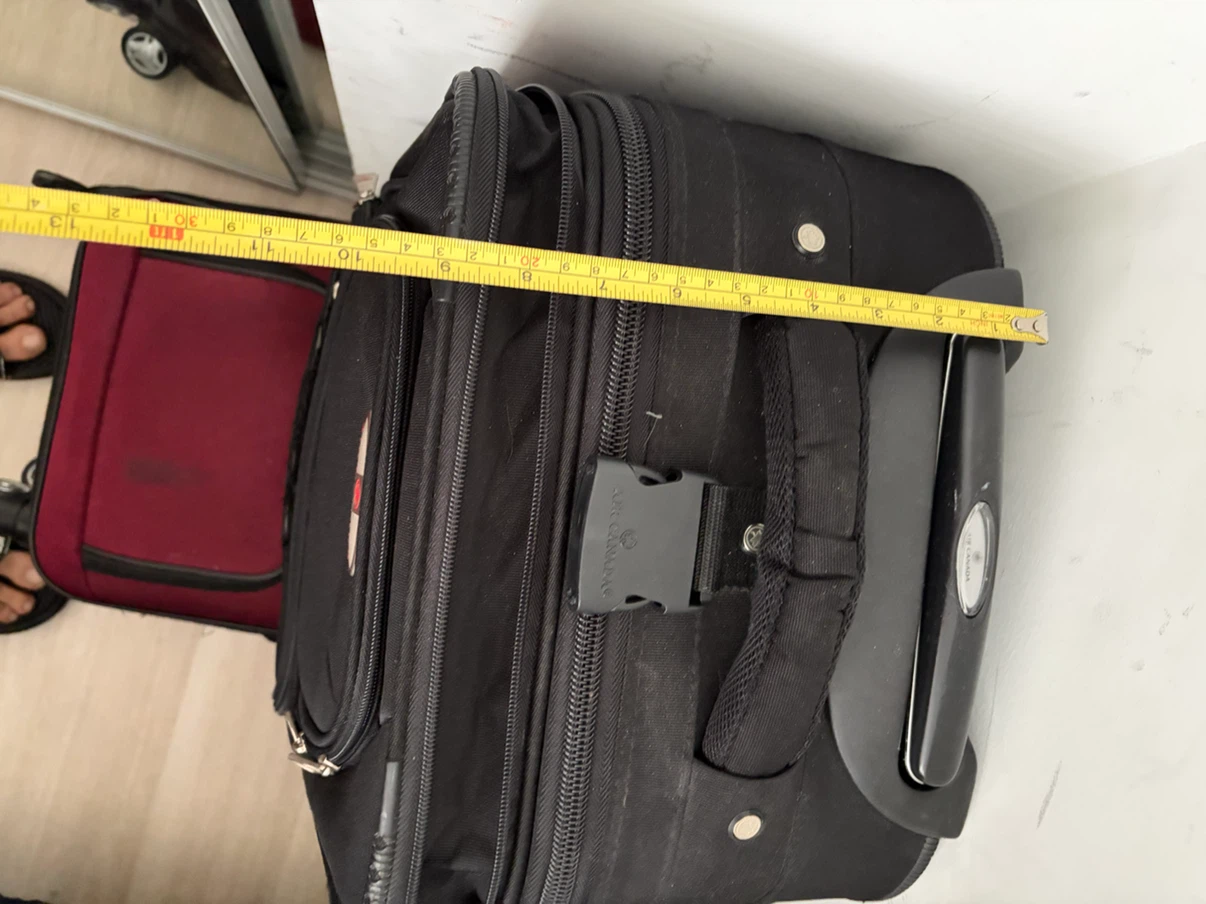 Air Canada Black Wheeled Suitcase - photo 4