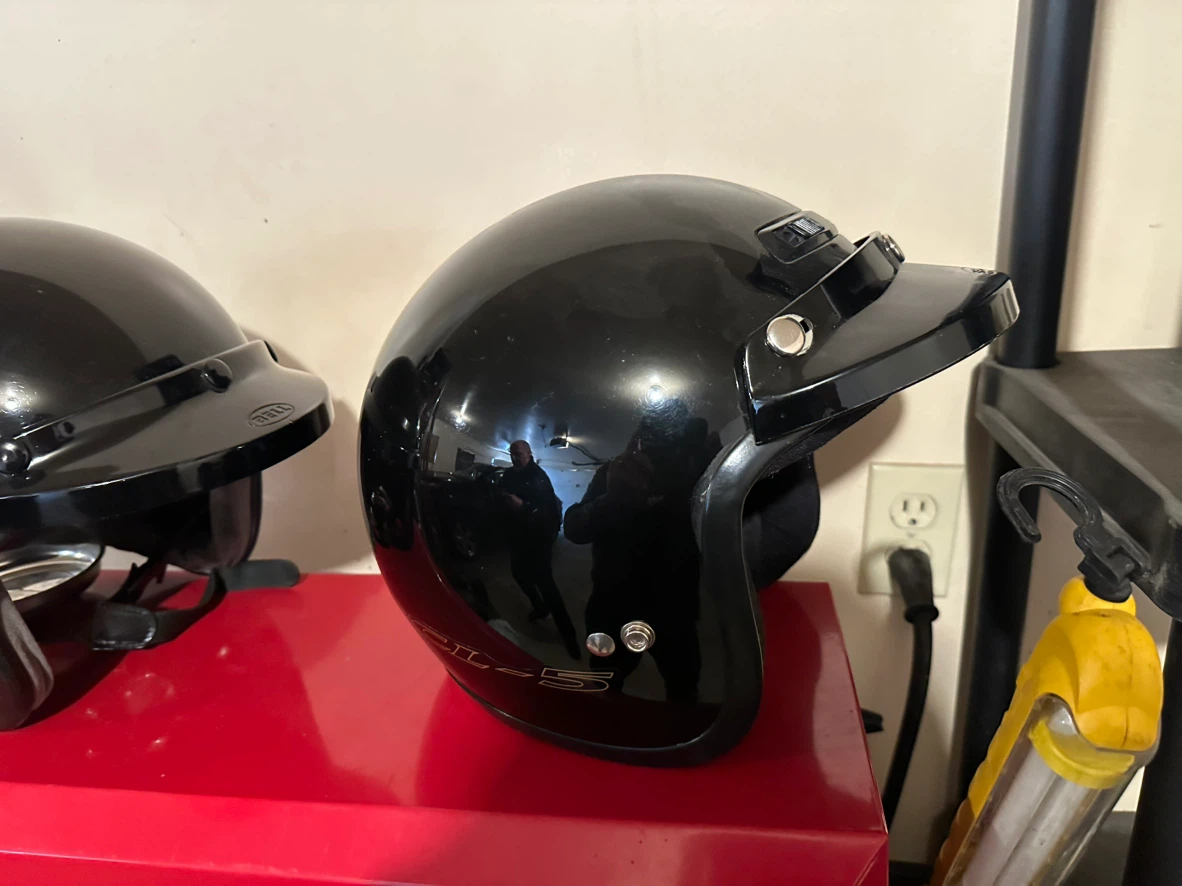 Motorcycle Helmets. X 4. - photo 3