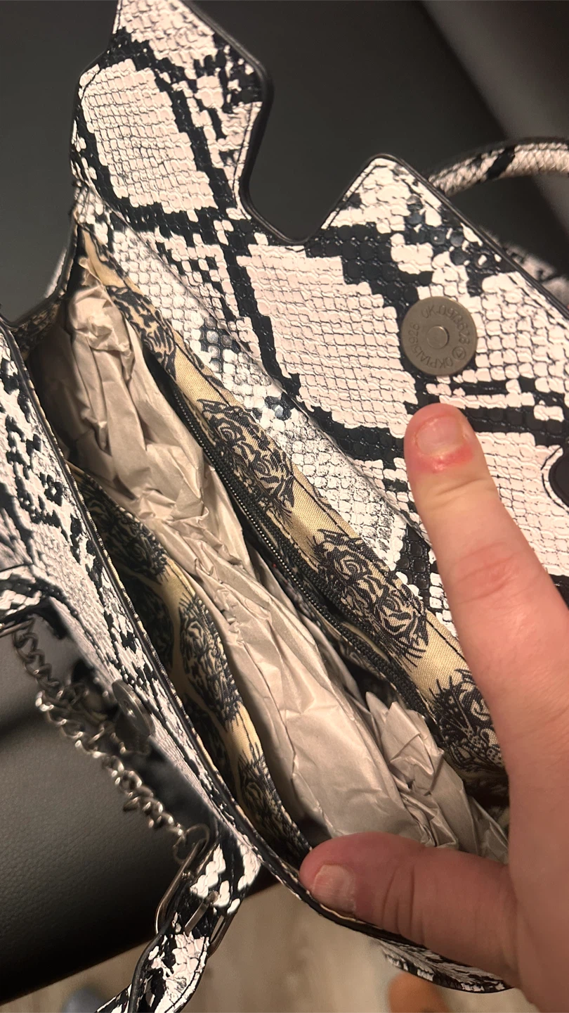 Ed Hardy Snake Print Handbag - photo 3