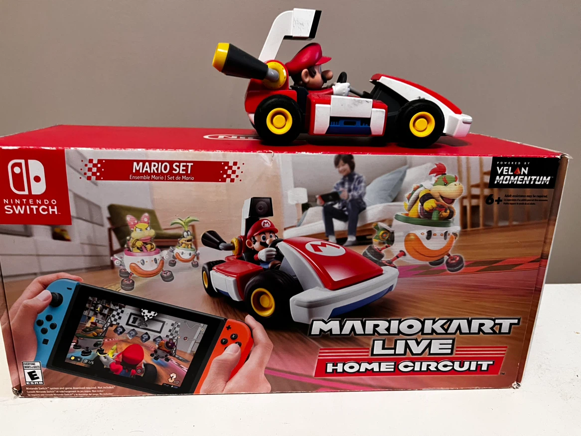 Nintendo Mario Kart Live: Home Circuit Mario Set
