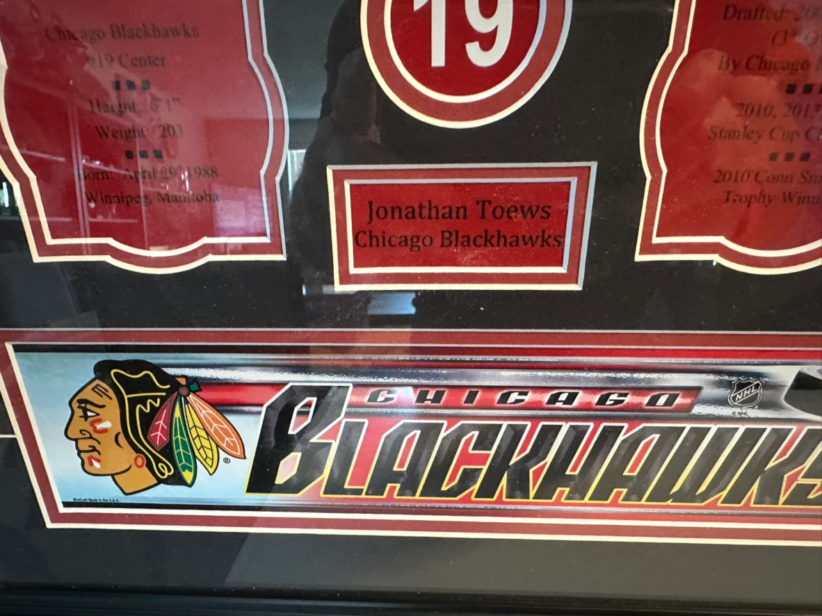 NHL Hockey Pictures. 3. (2. Are with Authenticity. Signed ). - photo 4