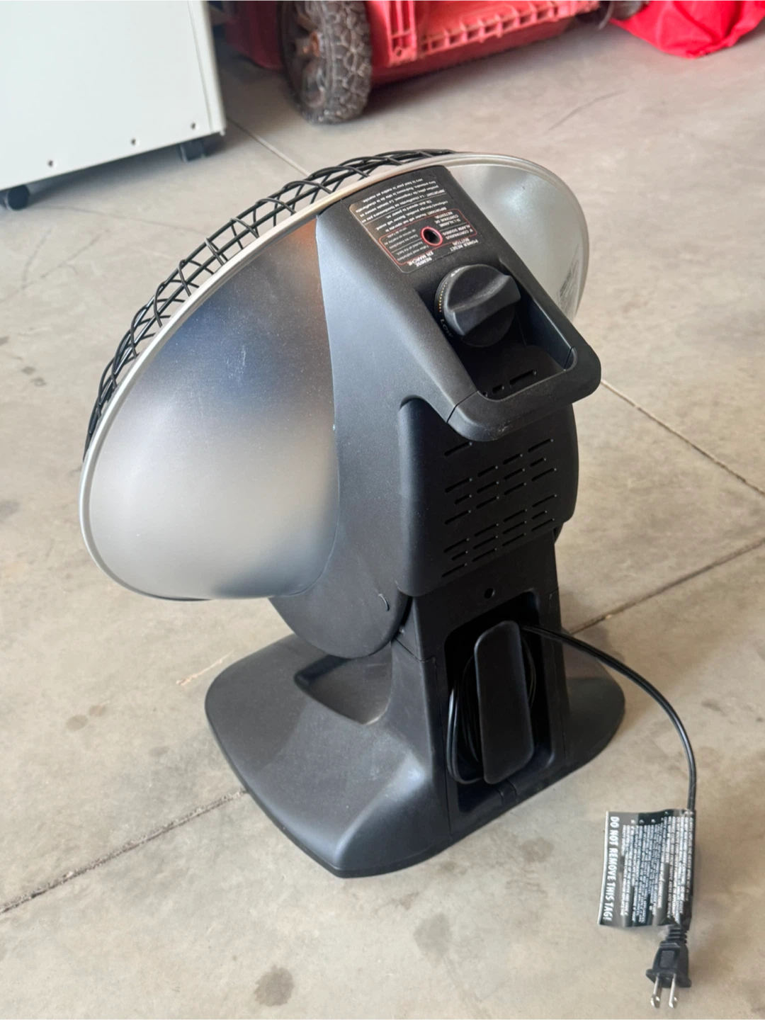 Presto HeatDish +Tilt Parabolic Electric Heater - photo 4