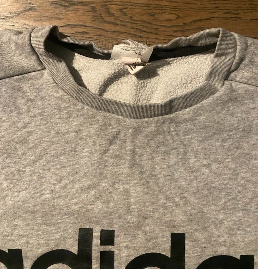 🏈 EUC Adidas Grey Crewneck Pullover Sweatshirt - Youth M 🏈 - photo 5