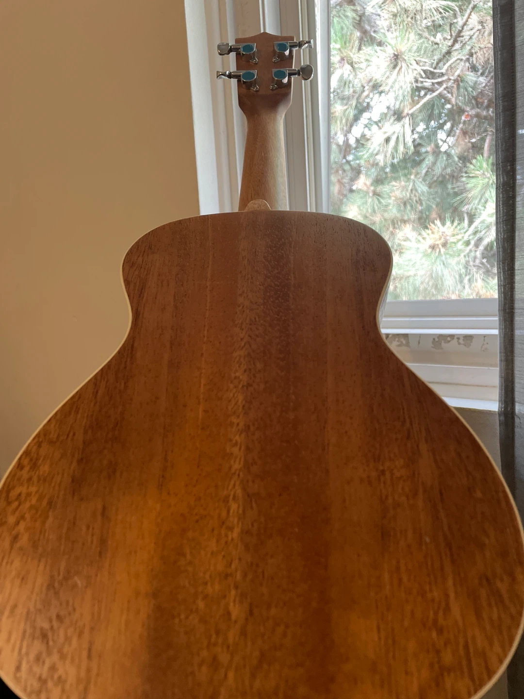 Acoustic Ukulele - photo 2