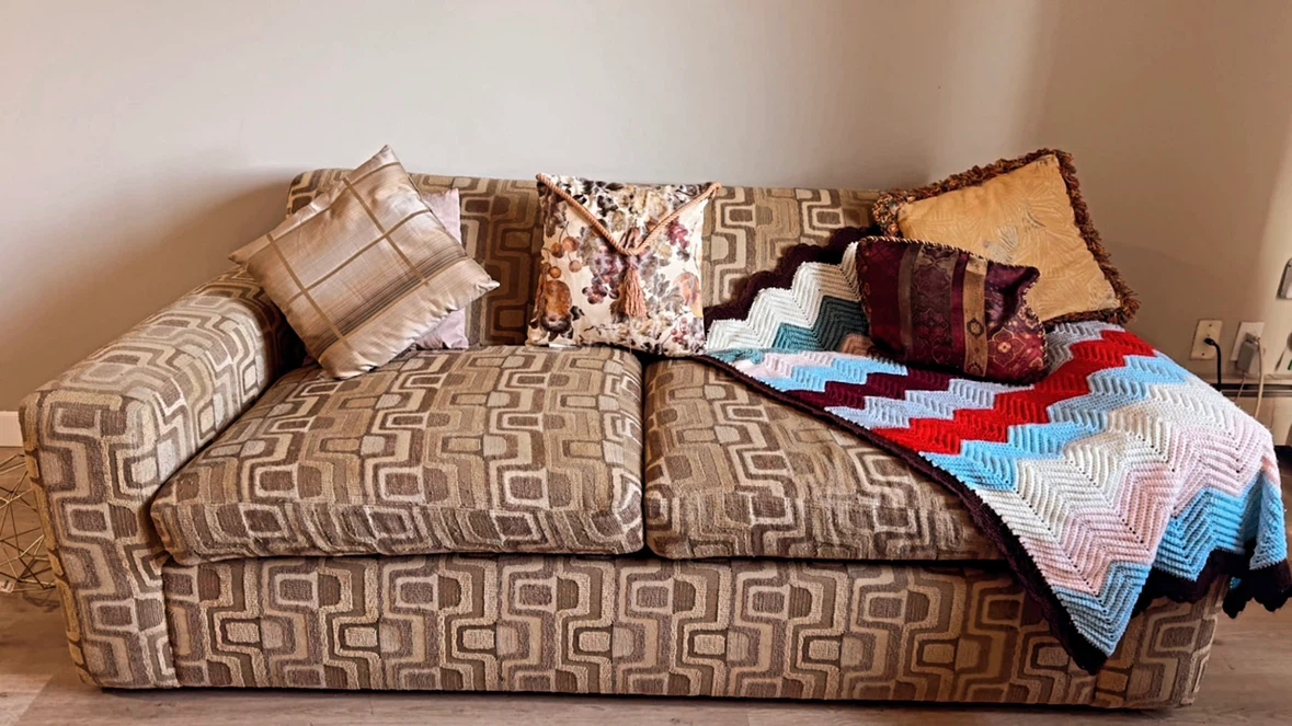 Sofa Bed / Pull-Out Couch - photo 2