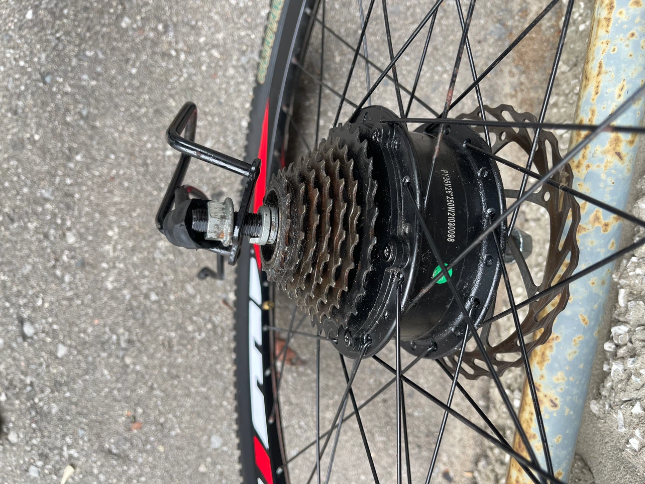 26 inch ebike rear motor wheel. 36volt 250watt - photo 2