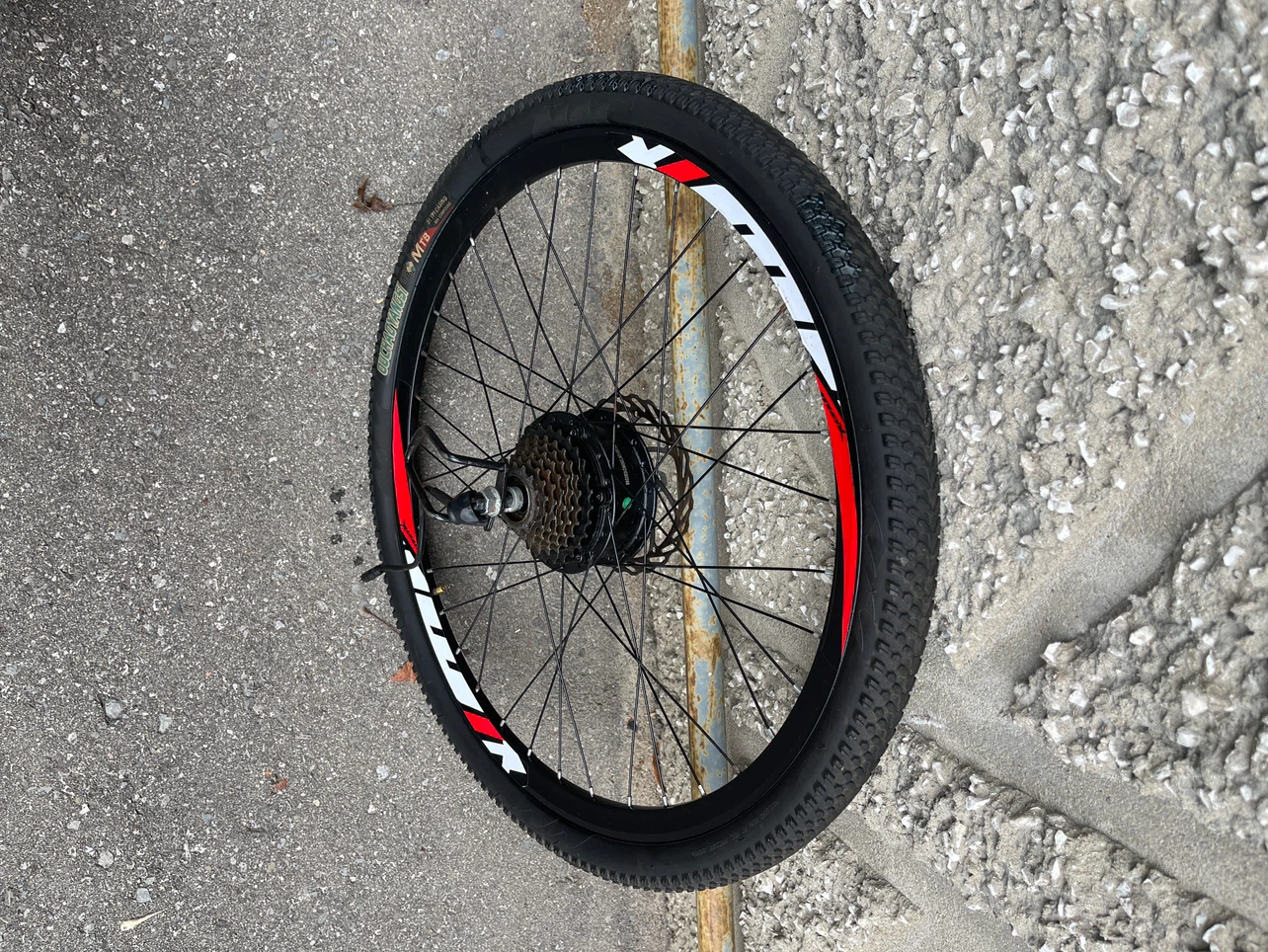 26 inch ebike rear motor wheel. 36volt 250watt - photo 3