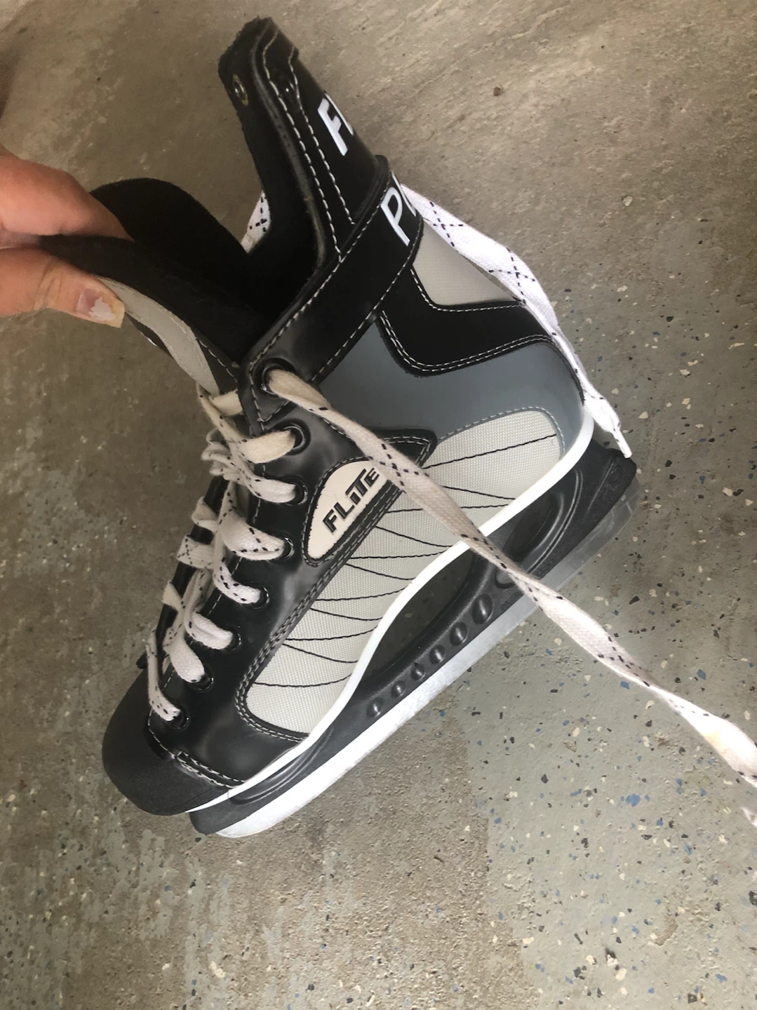 Flite ice skates, size 9 men - photo 2