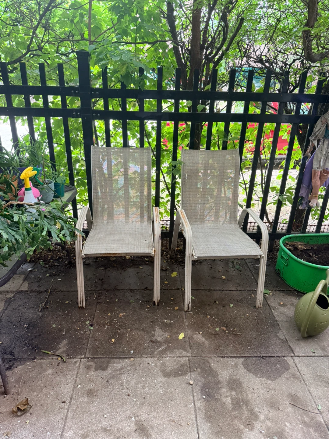 Patio set- will be cleaned before pick up - photo 4