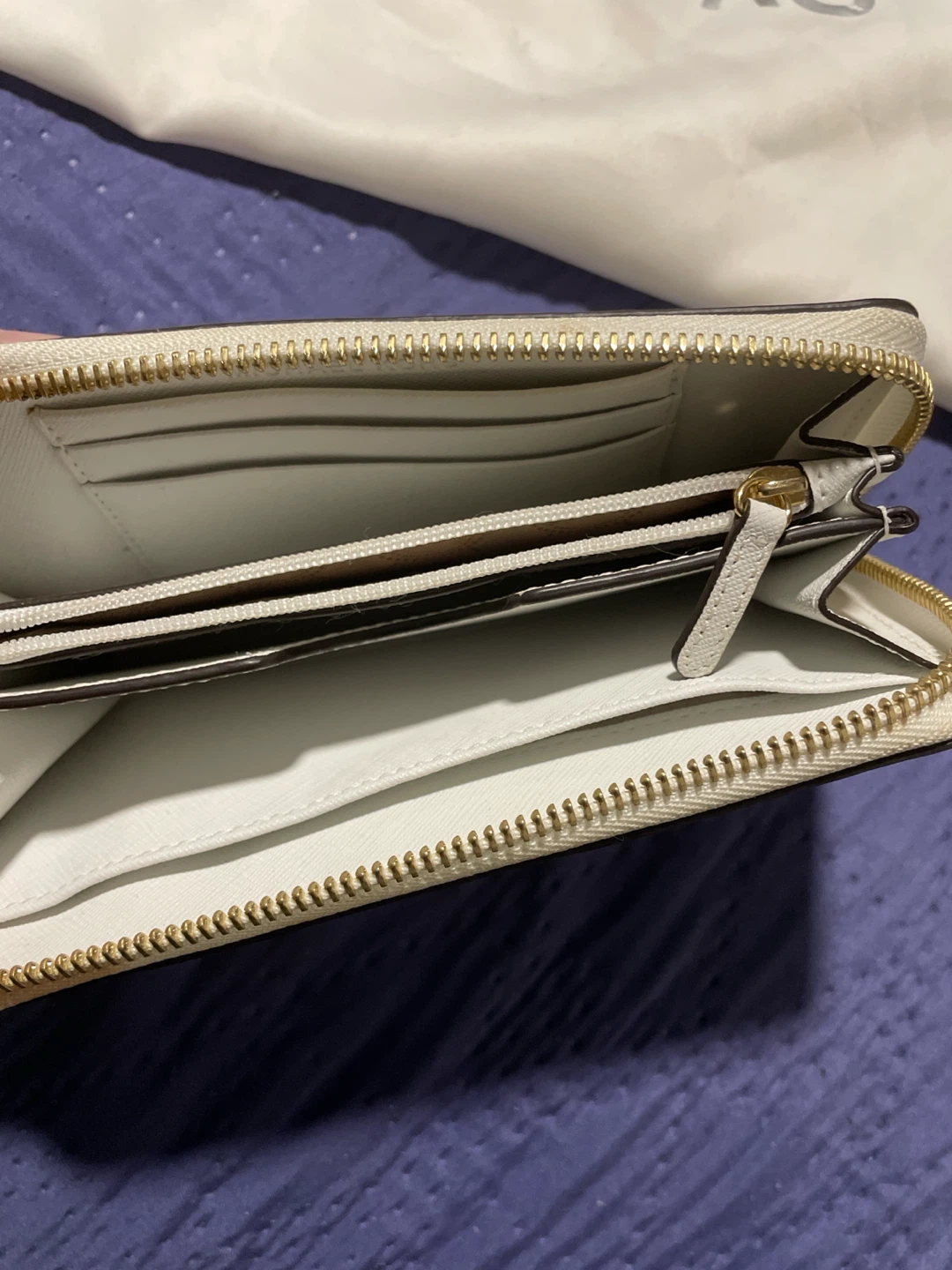 Michael Kors White Tote Bag and Wallet Set - photo 3