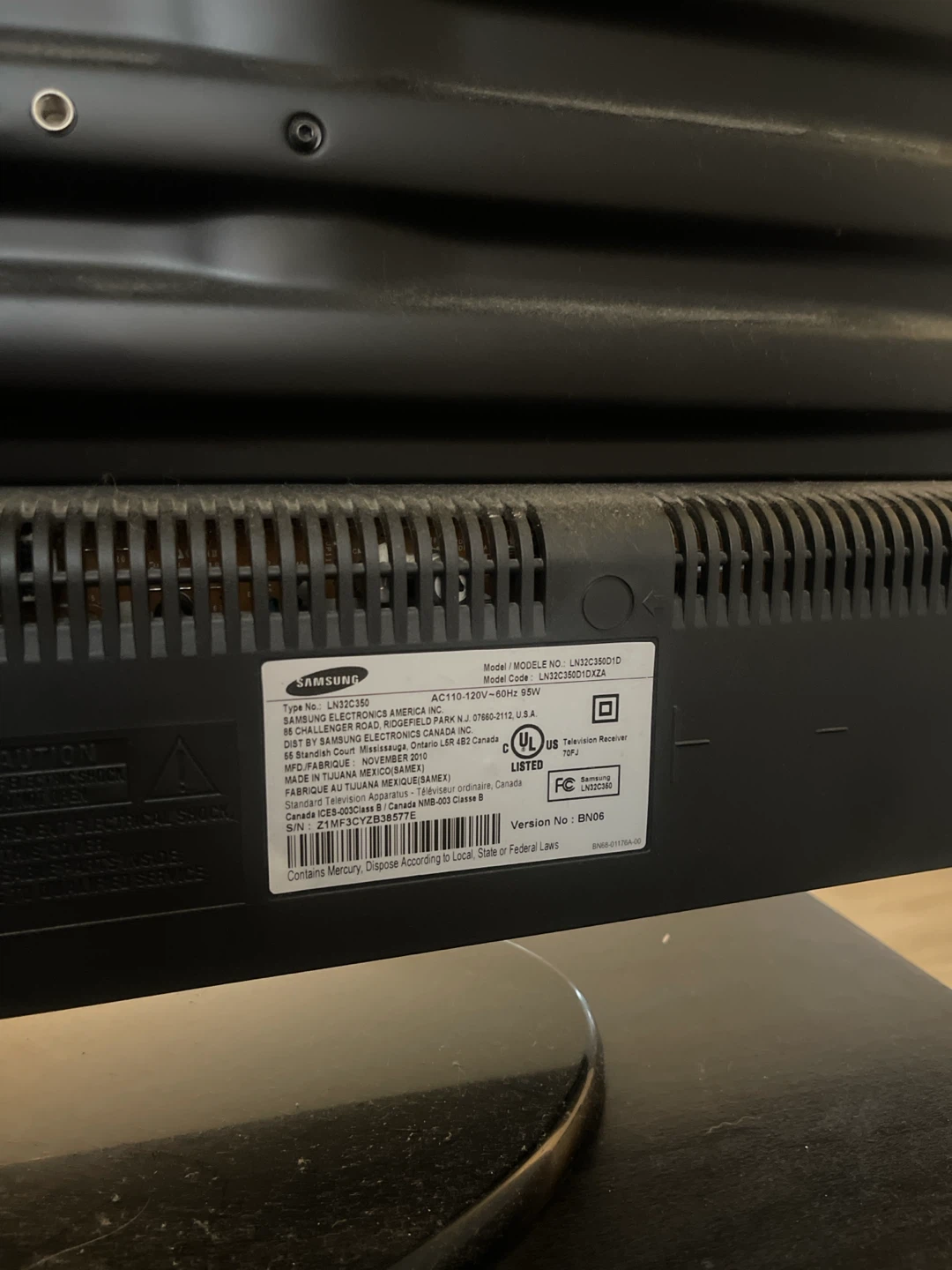 Samsung 32-inch Television LN32C350 - photo 2