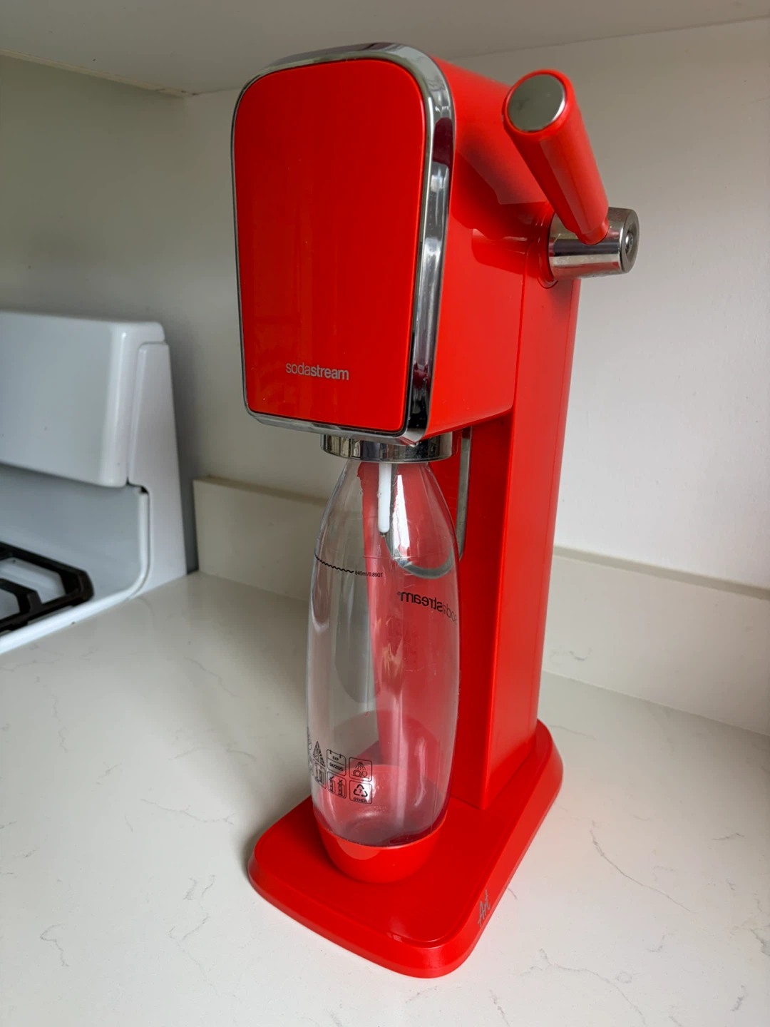 SodaStream Art Sparkling Water Maker - Red - photo 2