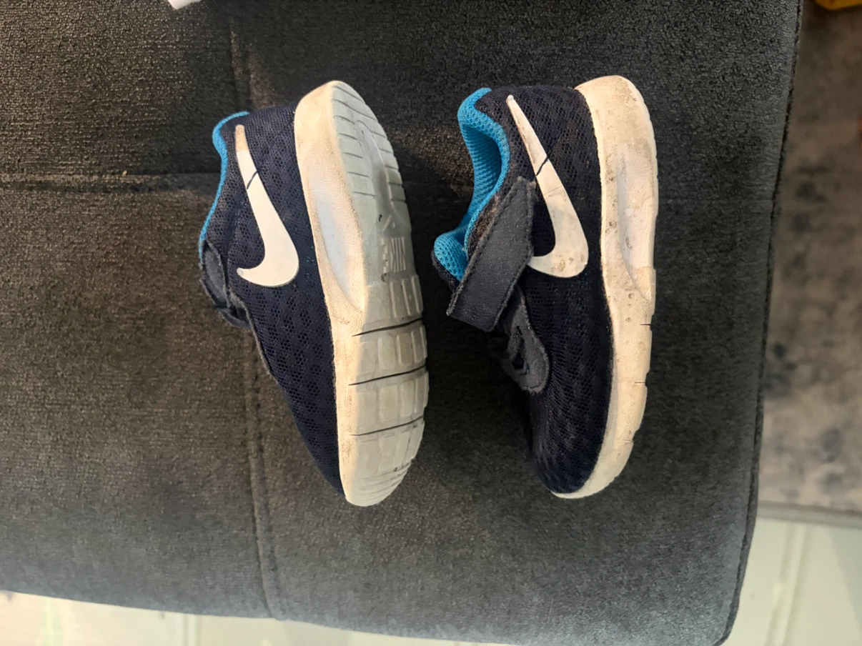 Nike Toddler Running Shoes Navy Blue Size 5C - photo 2