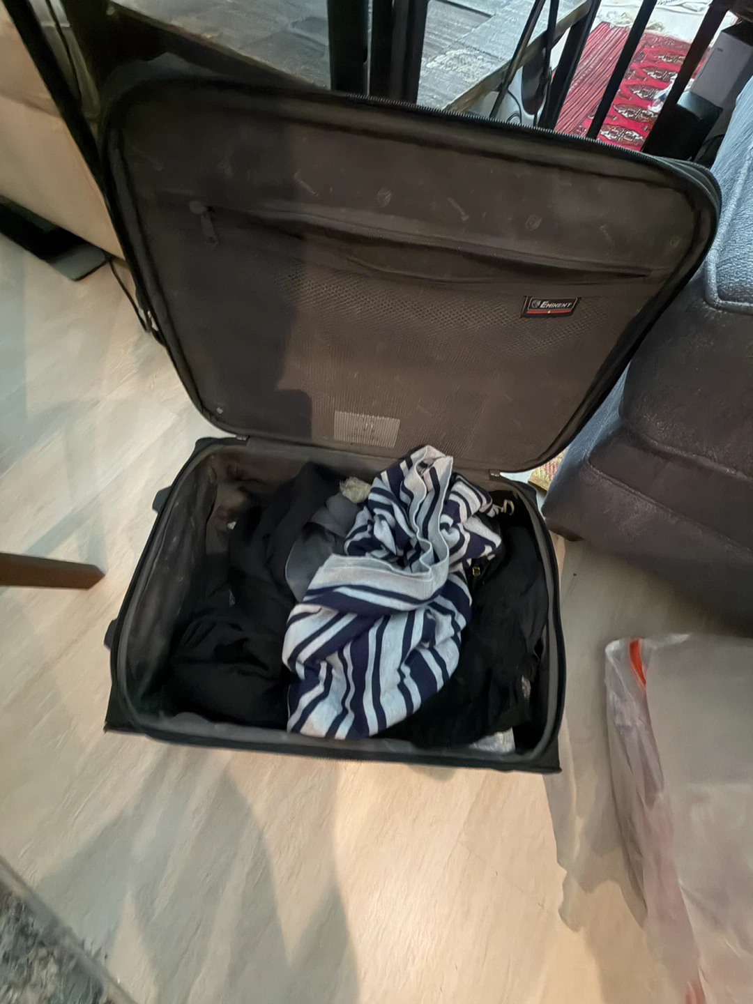 Eminent Black Carry-on Suitcase - photo 4