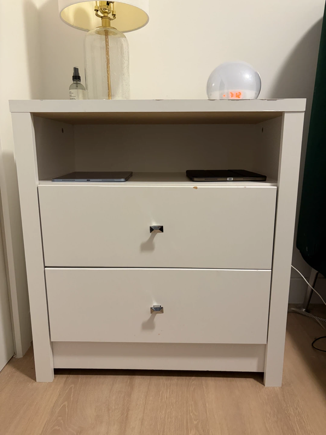 White 2-Drawer Nightstand