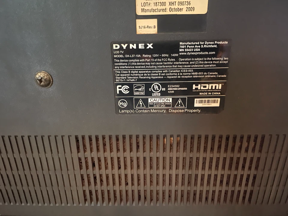 Dynex 37-inch LCD TV Model DX-L37-10A - photo 3