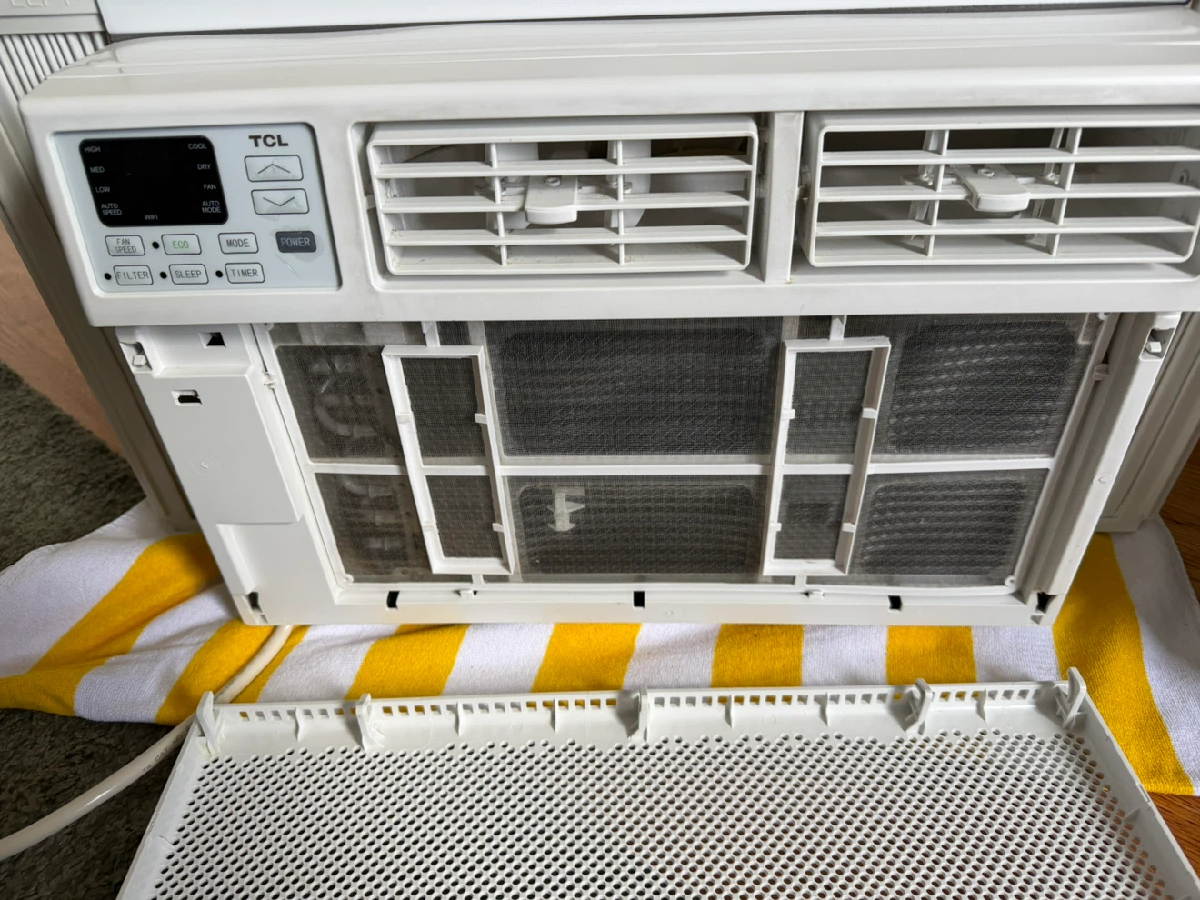 TCL 8000 BTU Window Air Conditioner - photo 4