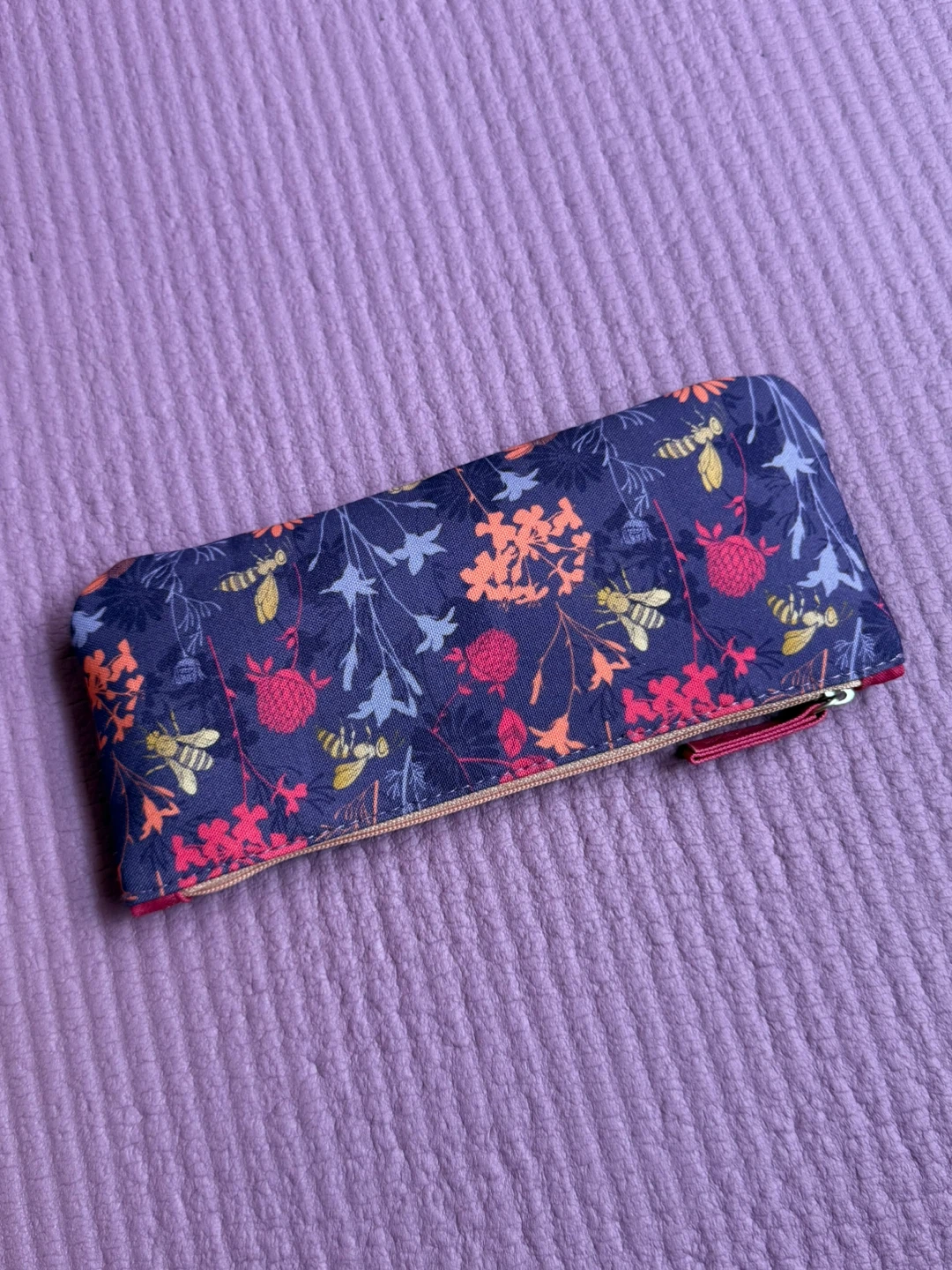 🏈Floral Bee Print Zippered Pouch - photo 2