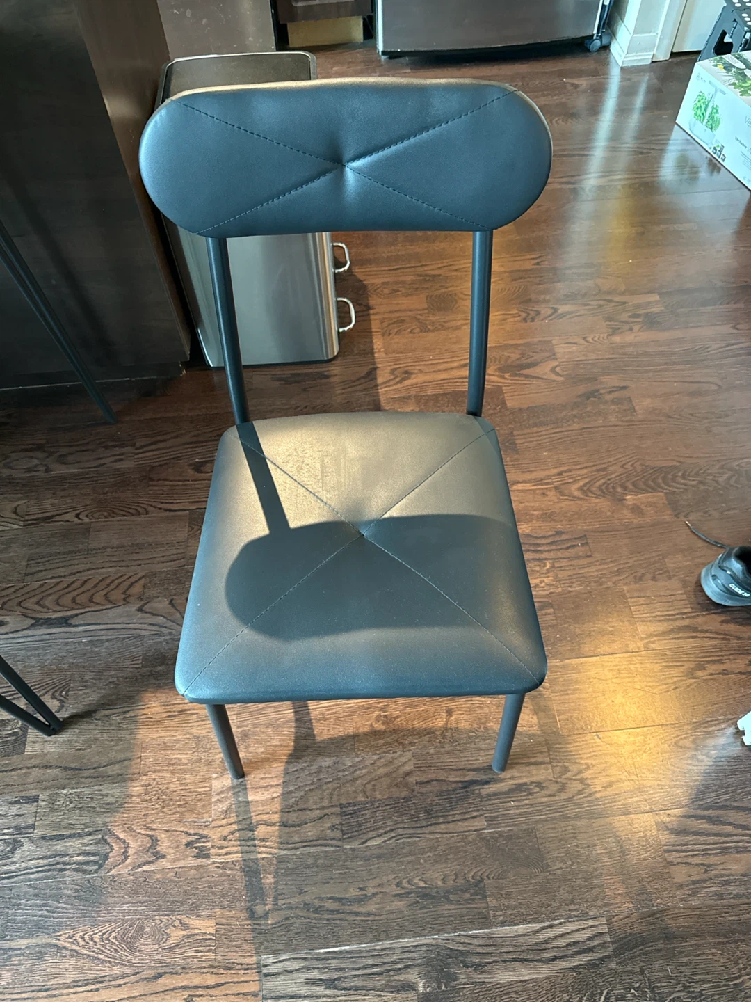 Dining table and two chairs set - photo 2