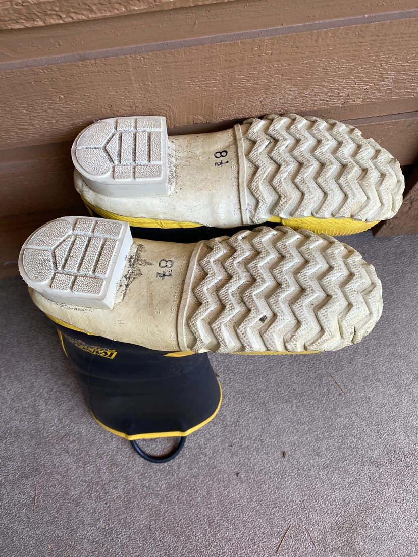 Size 8.5 - Ranger Shoe-Fit Mens Rubber Boots - photo 2