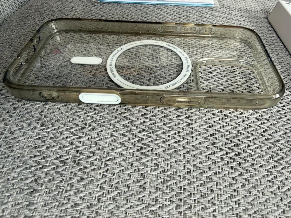 Iphone 16 pro MagSafe Clear case - photo 3