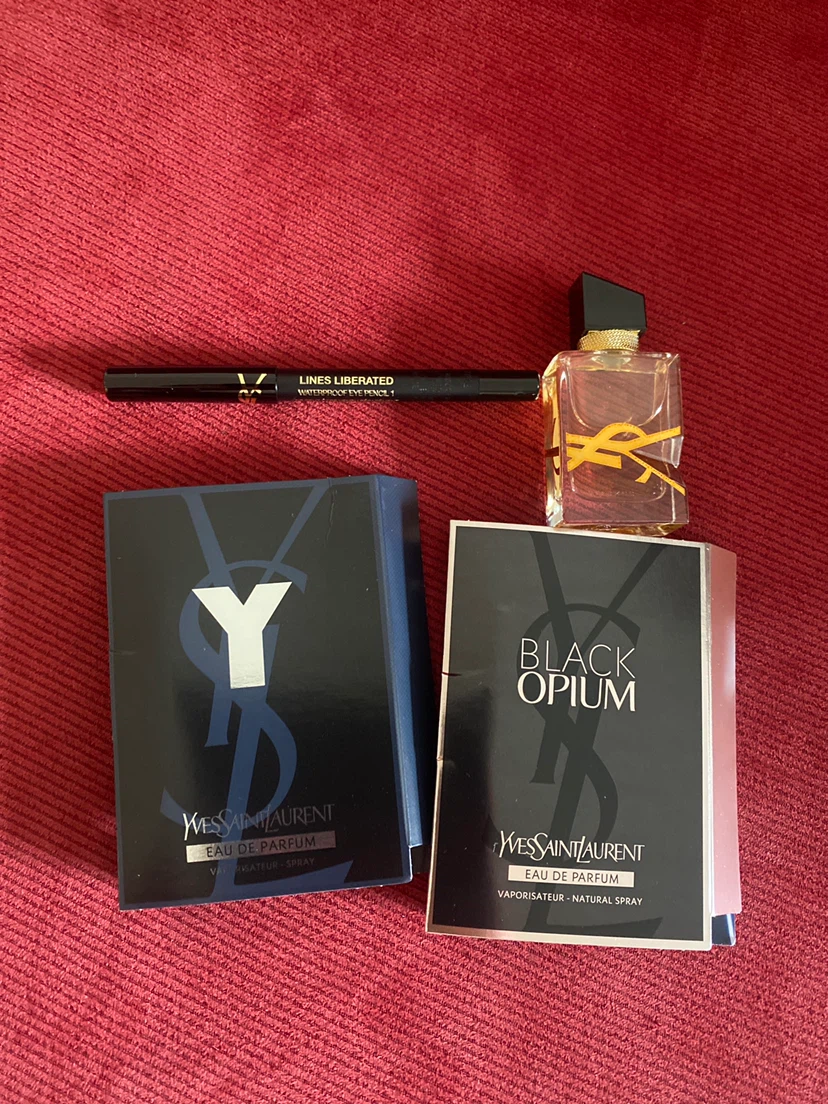 YSL Beauty set: eyeliner and mini perfumes