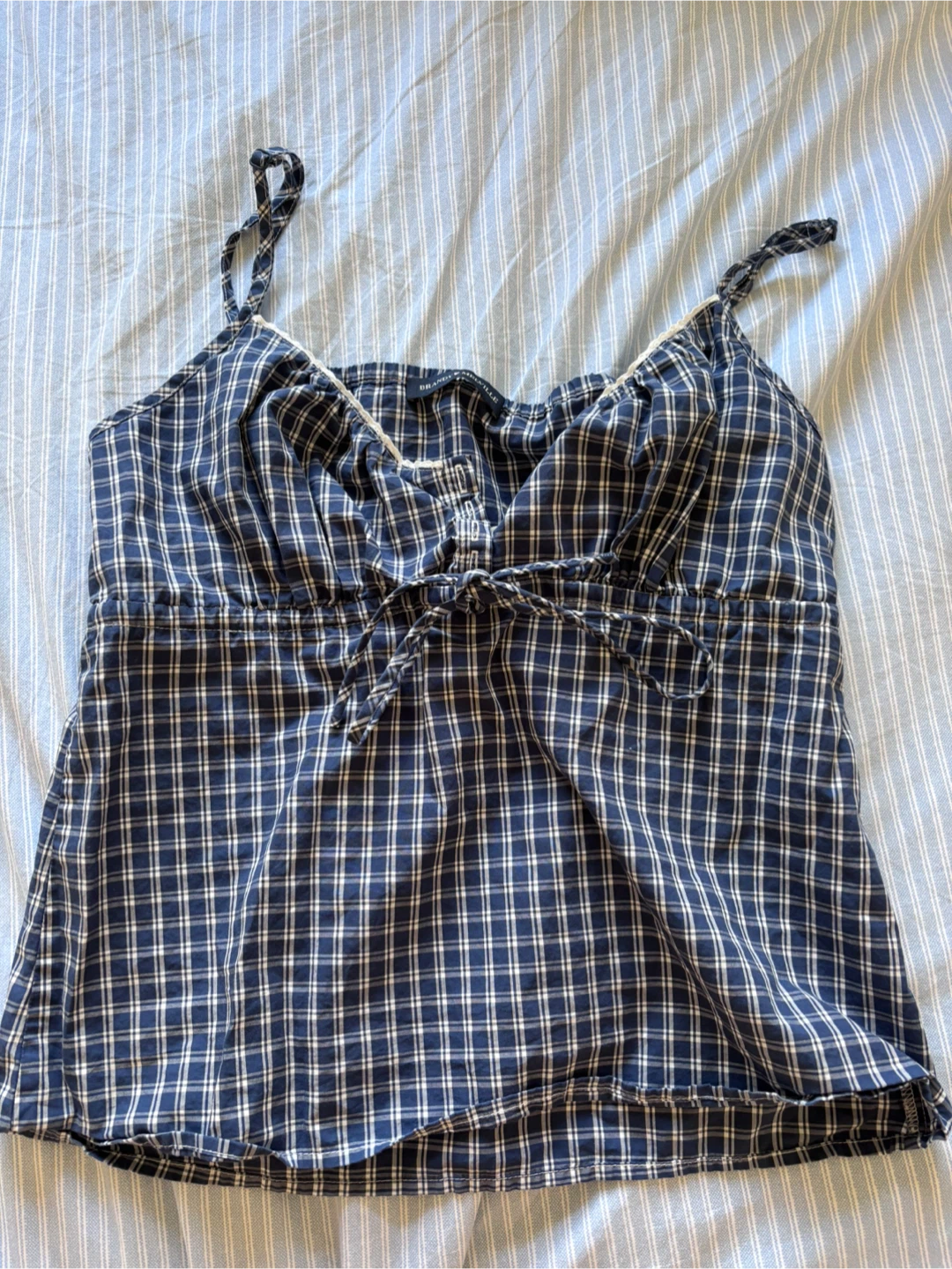 Assorted Brandy Melville Tops and Aritzia Hoodies - photo 4