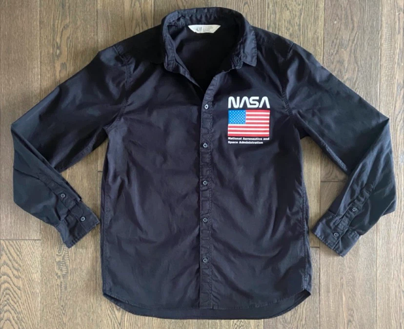🏈 H&M Boys NASA Black Button-Up Shirt 13-14Y - photo 2