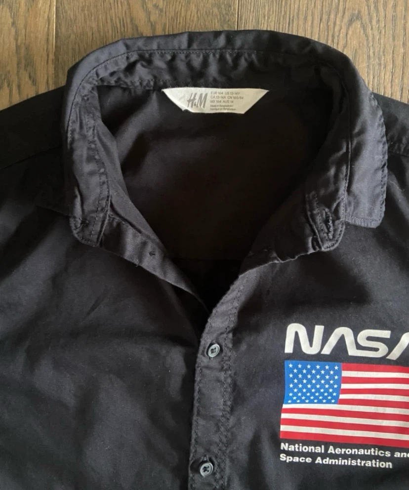 🏈 H&M Boys NASA Black Button-Up Shirt 13-14Y - photo 5