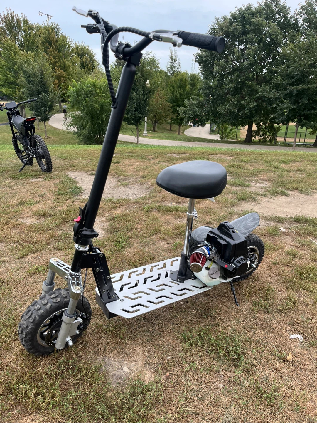 Gas-Powered Scooter - photo 2