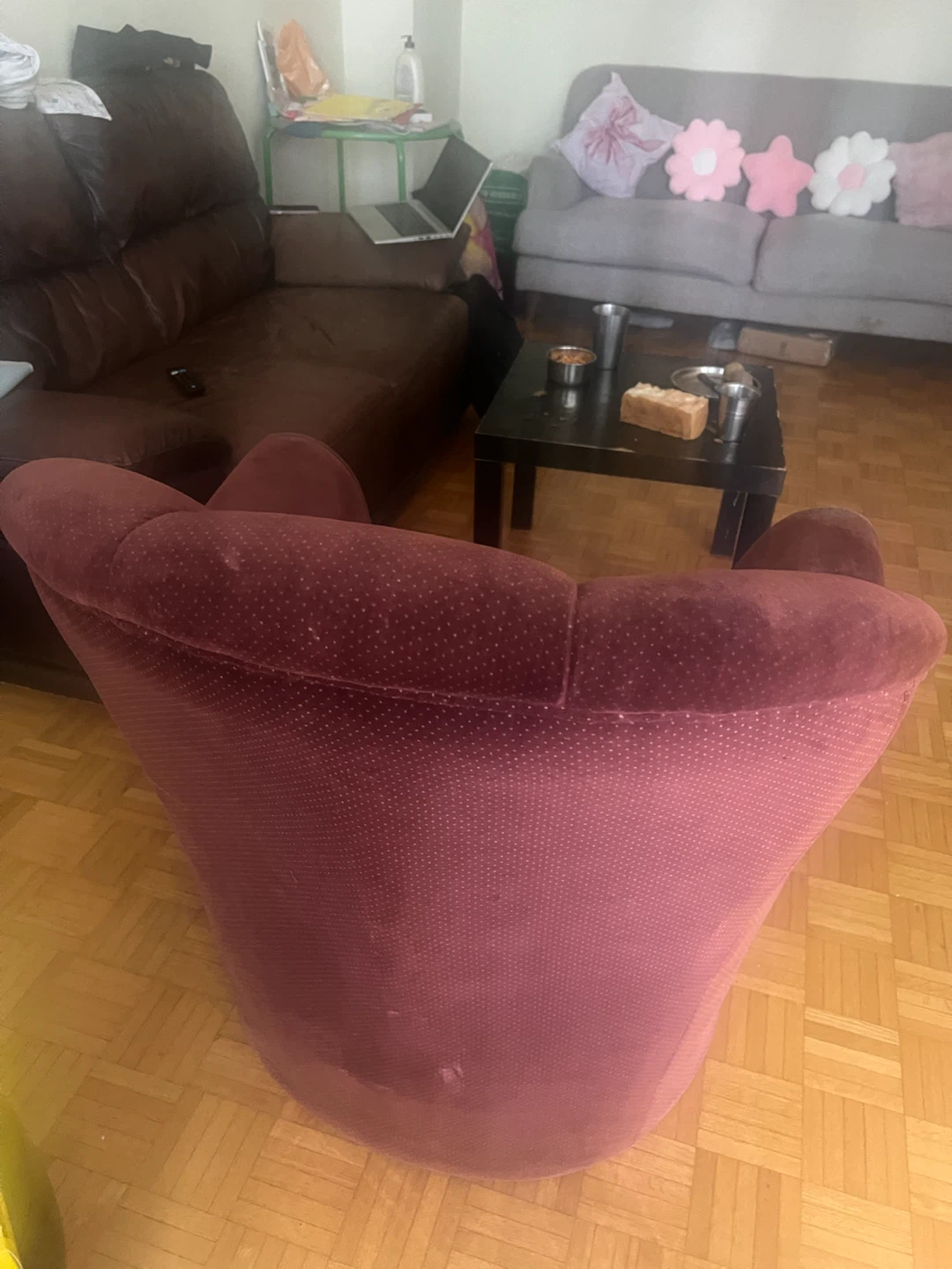 Burgundy Velvet Armchair - photo 3