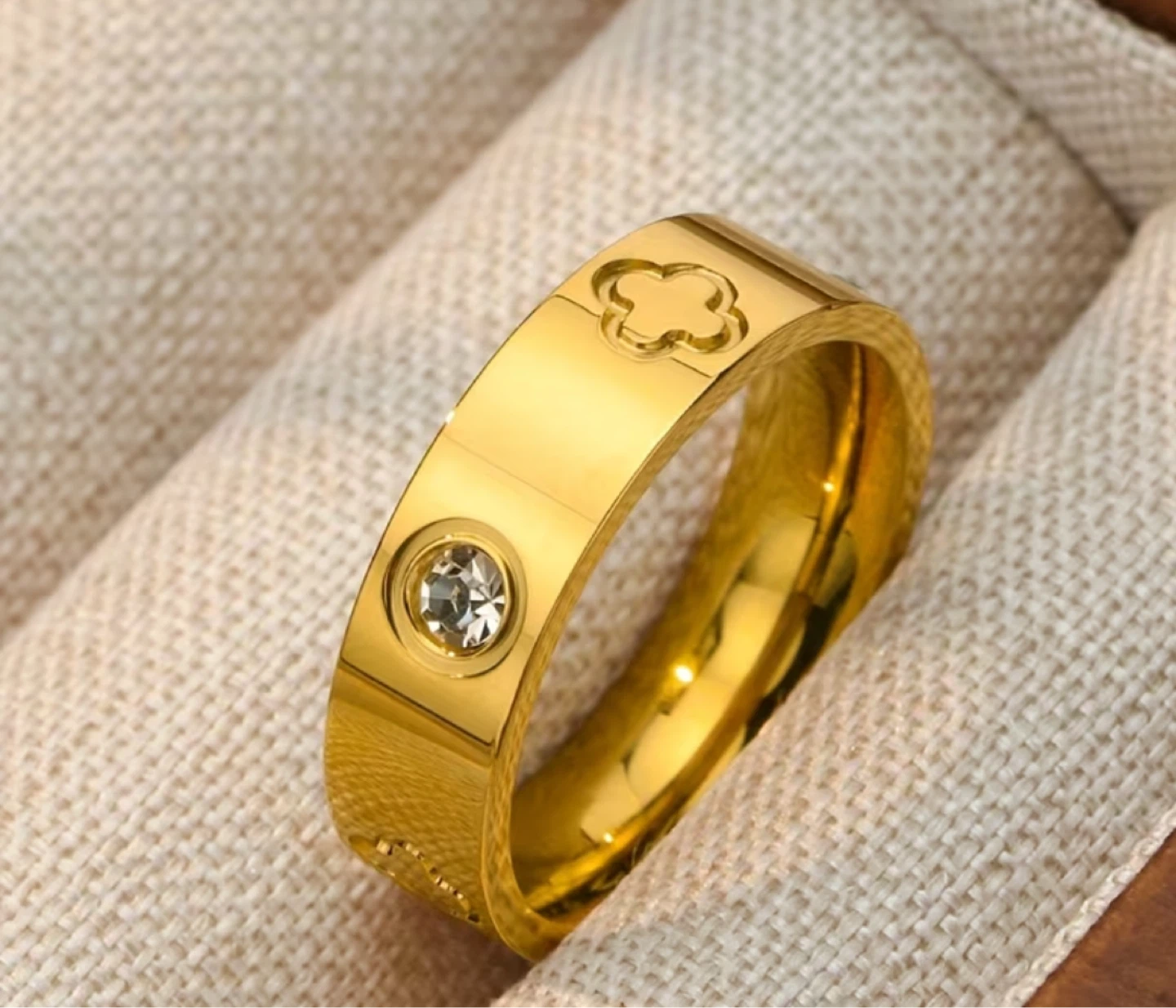 Gold-tone Ring with Clover and Crystal Detail