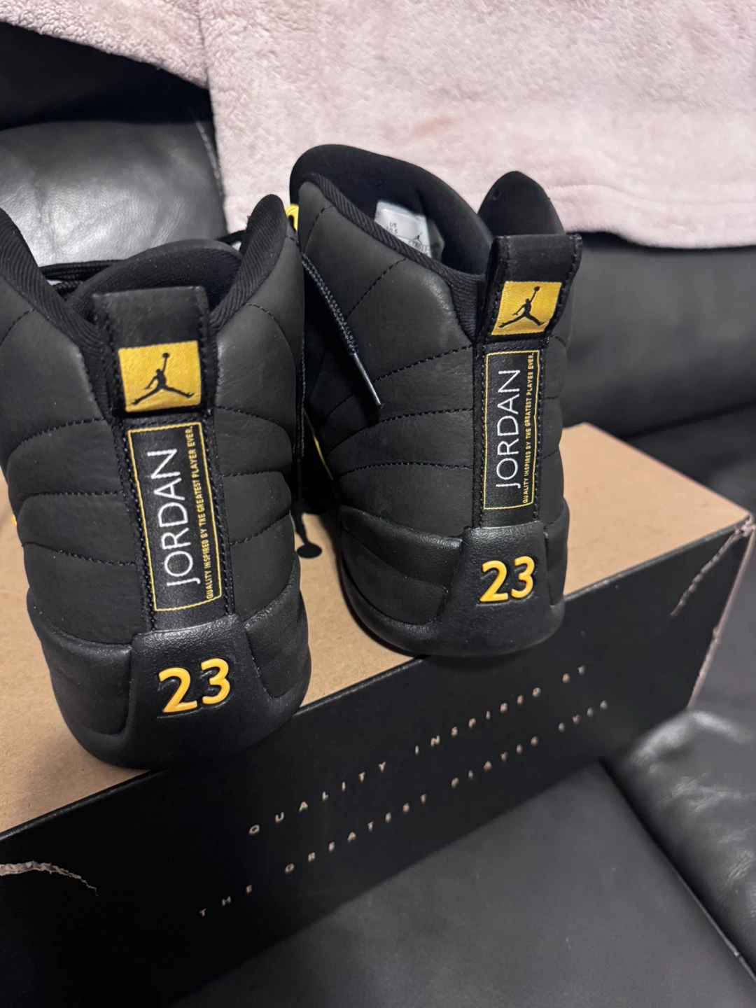 Nike Air Jordan 12 Retro Black Yellow Size 10.5 - photo 5
