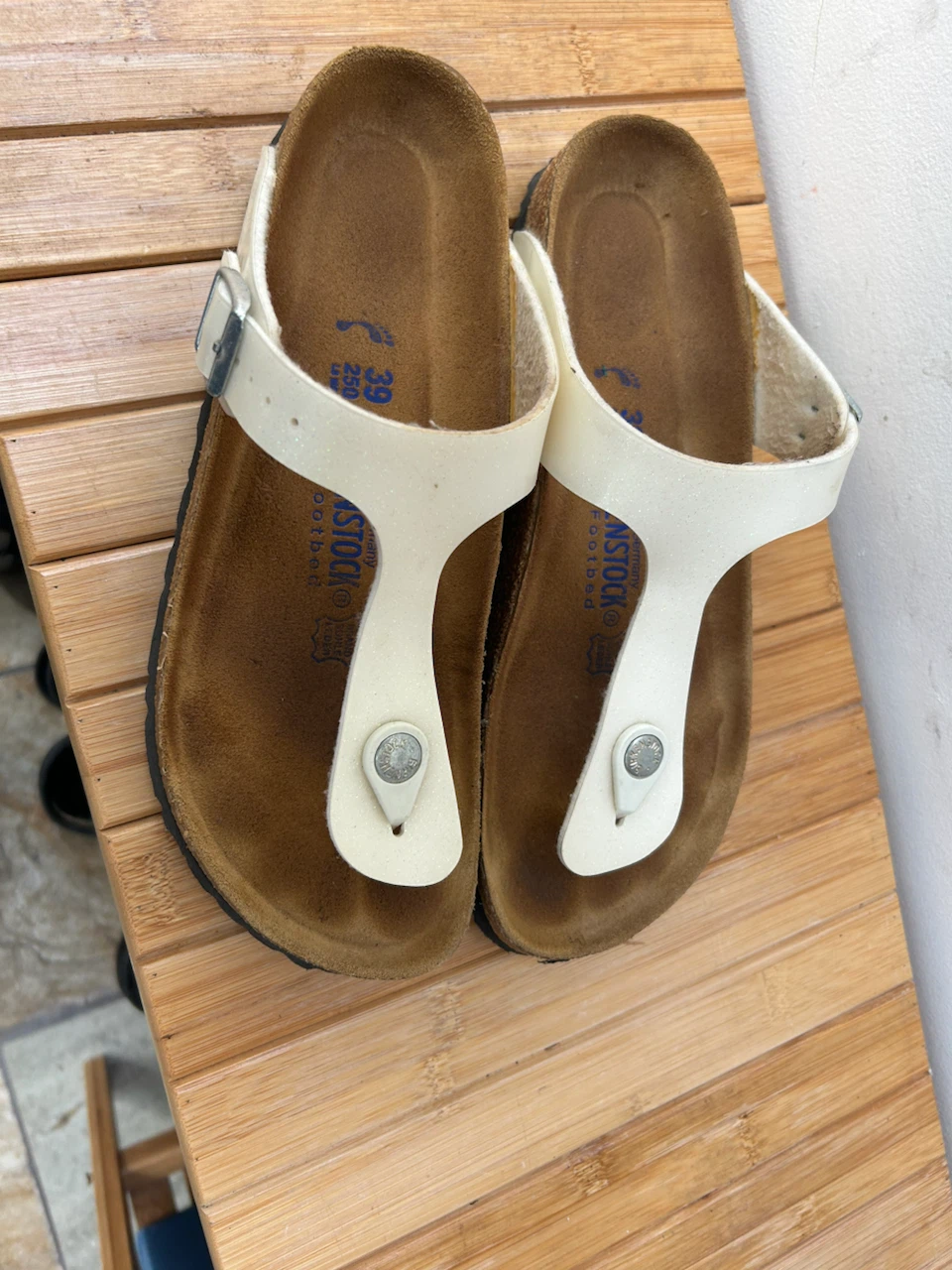 Birkenstock Gizeh Sandals - White - Size 39