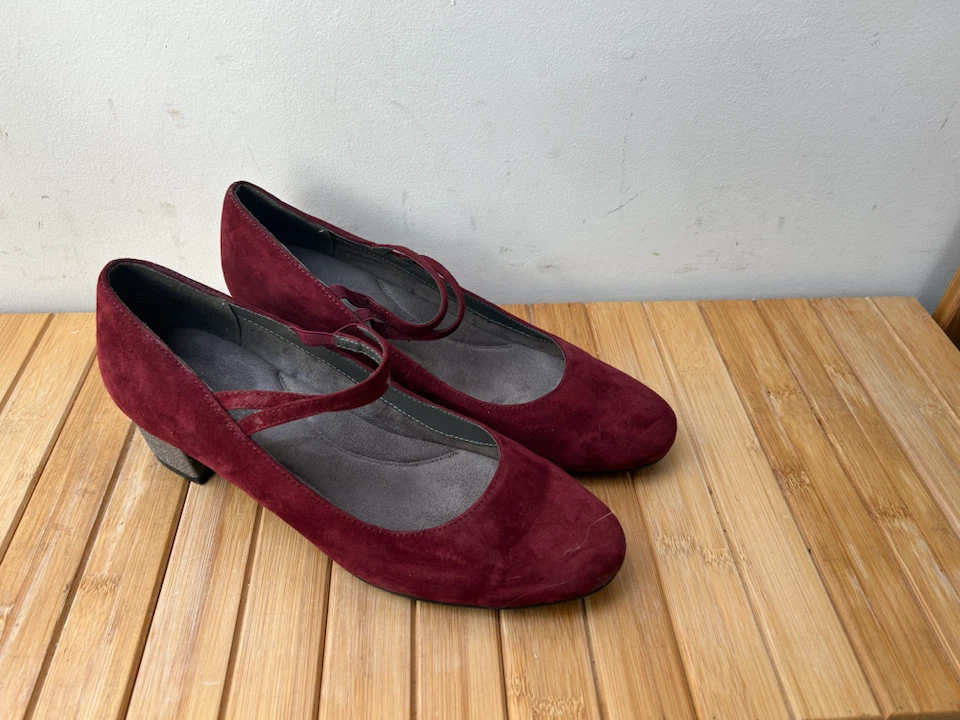 Burgundy Suede Heels by Aerosoles - photo 2