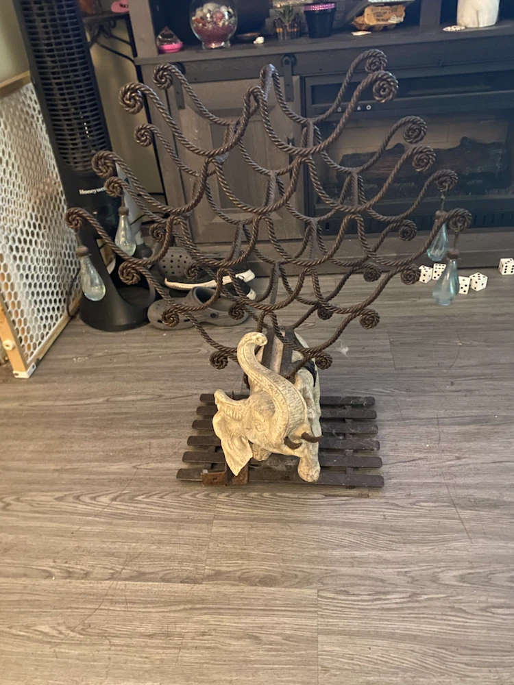 Elephant Design Metal Wine Rack - photo 4