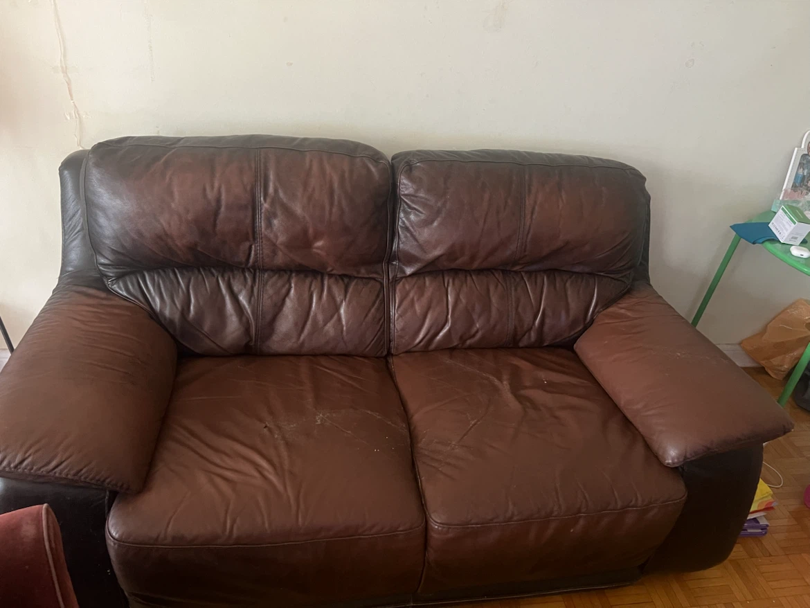 Dark Brown Leather Loveseat - photo 3