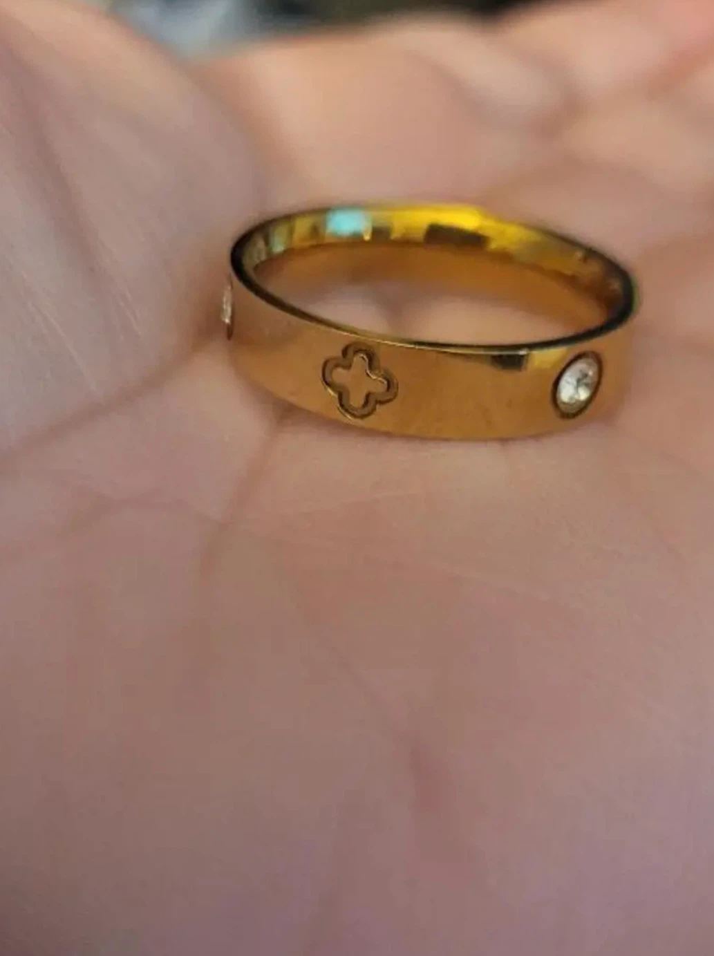 Gold-tone Ring with Clover and Crystal Detail - photo 2
