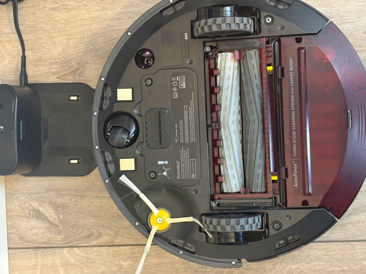 iRobot Roomba 985 Robot Vacuum - photo 2