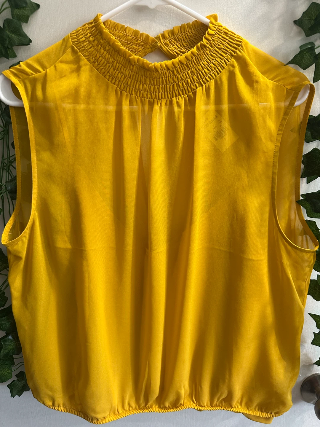 New With Tags – Express Yellow Smocked Blouse – Size L - photo 2