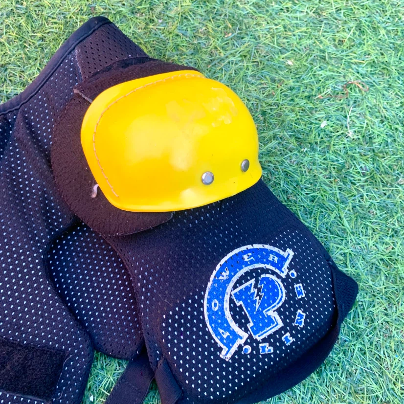 CCM SP98 Comp Shoulder Pads - photo 4