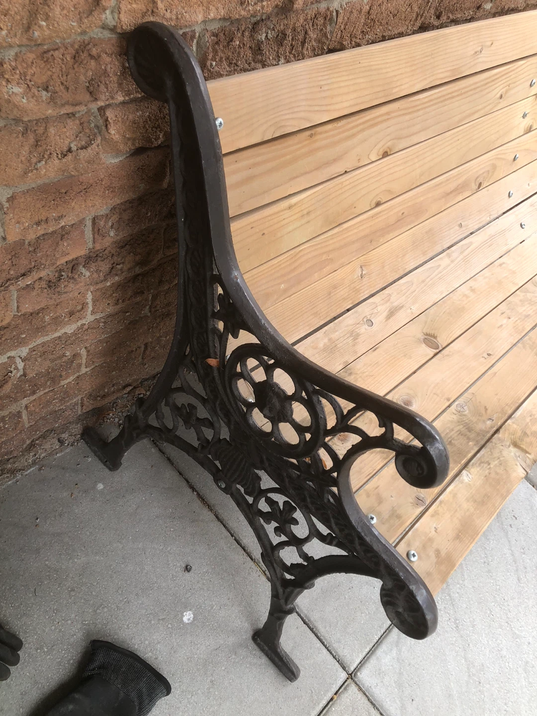 Outdoor garden bench with metal frame - photo 2